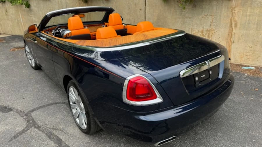 2016 Rolls-Royce Dawn - Image 11 of 31