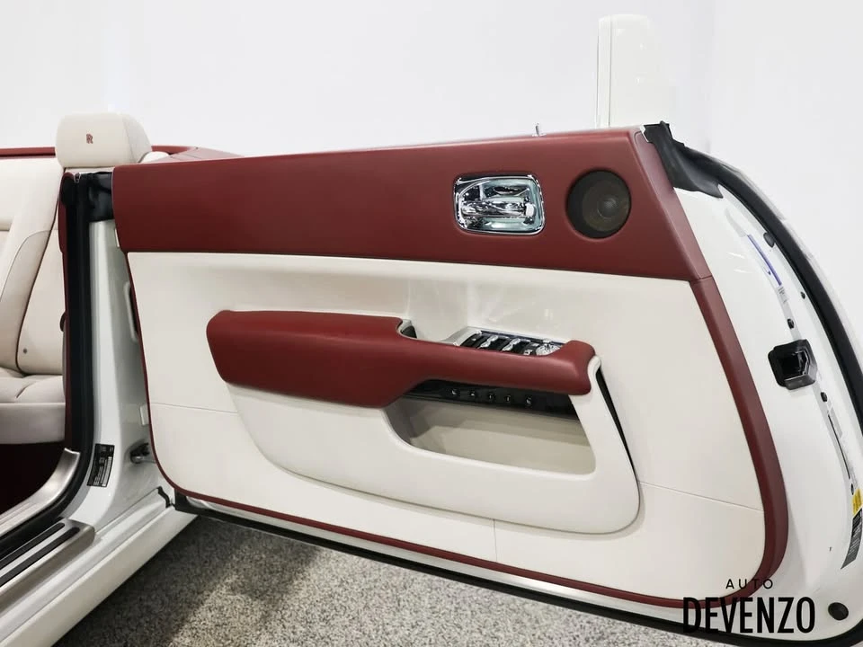 2016 Rolls-Royce Dawn - Image 12 of 19