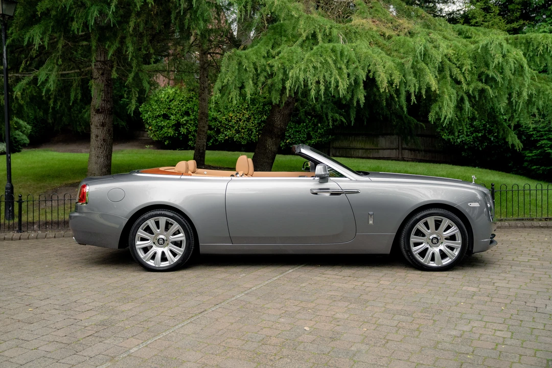 2016 Rolls-Royce Dawn - Image 11 of 31