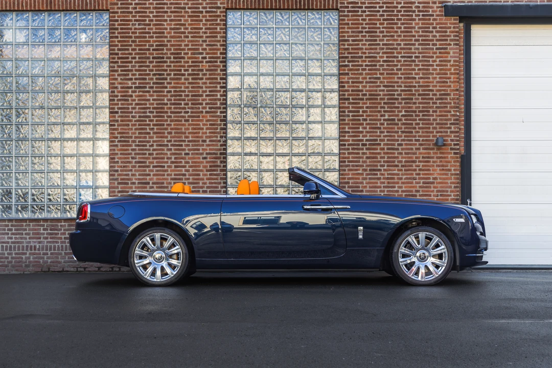 2016 Rolls-Royce Dawn - Image 12 of 31