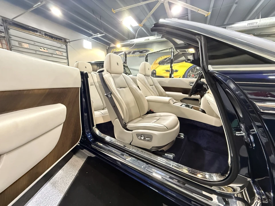 2016 Rolls-Royce Dawn - Image 19 of 21