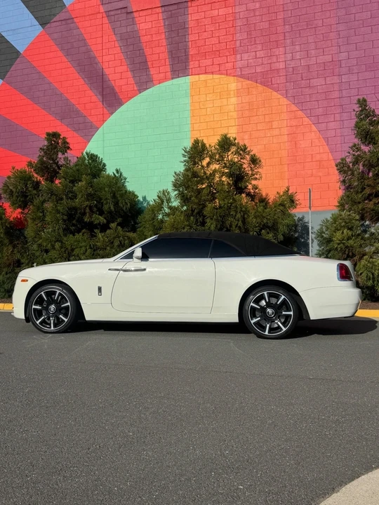 2016 Rolls-Royce Dawn - Image 8 of 21