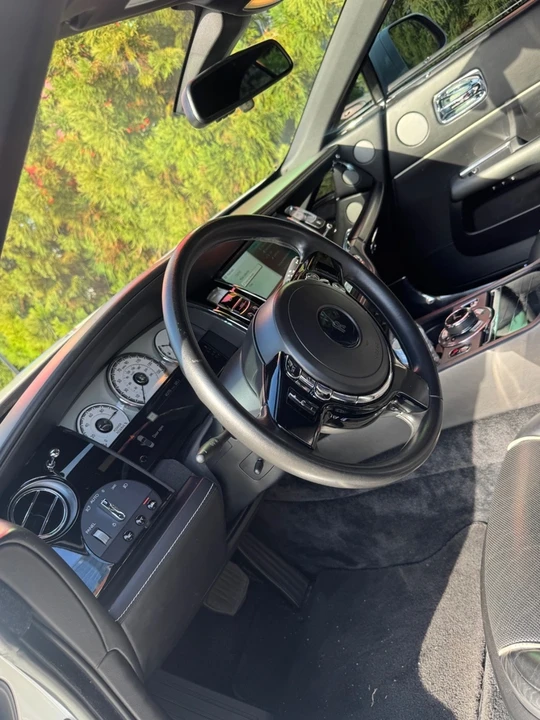 2016 Rolls-Royce Dawn - Image 14 of 21