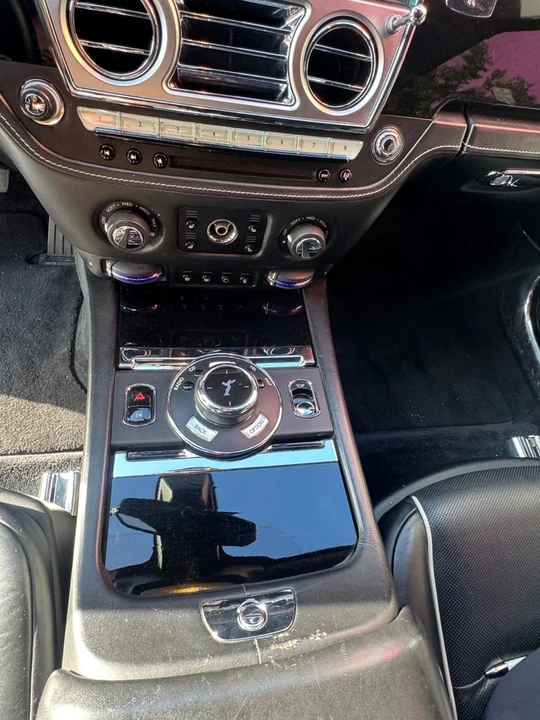 2016 Rolls-Royce Dawn - Image 17 of 21