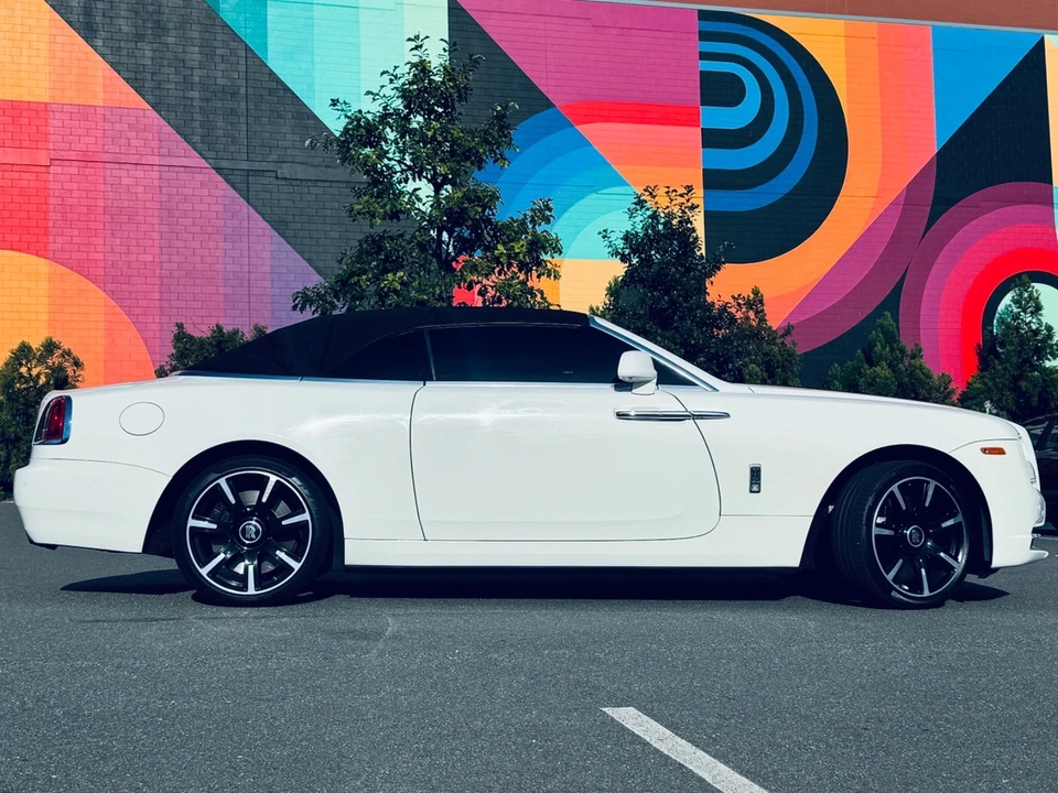 2016 Rolls-Royce Dawn - Image 4 of 21