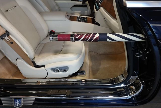 2016 Rolls-Royce Dawn - Image 17 of 31