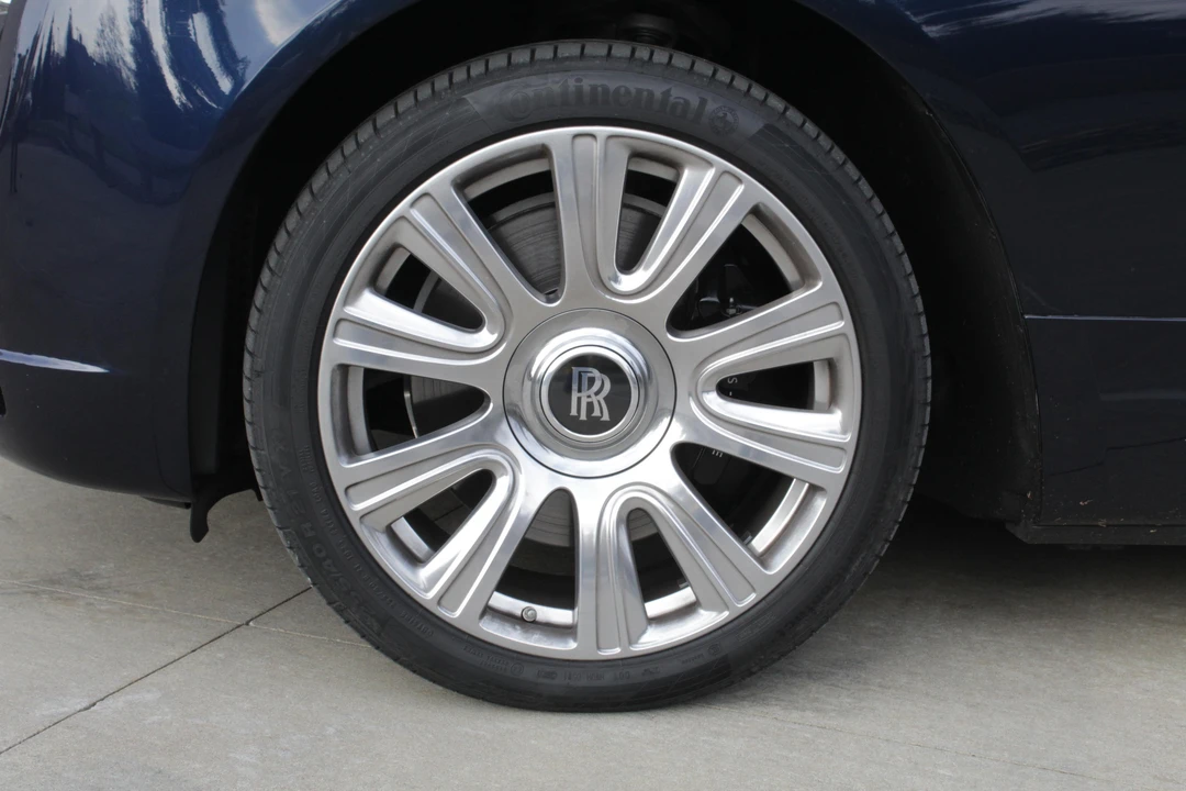 2016 Rolls-Royce Dawn - Image 22 of 31