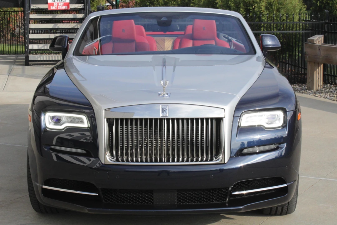 2016 Rolls-Royce Dawn - Image 2 of 31