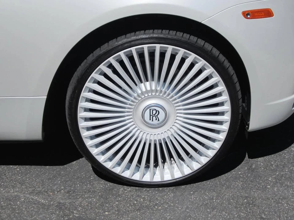 2016 Rolls-Royce Dawn - Image 9 of 20