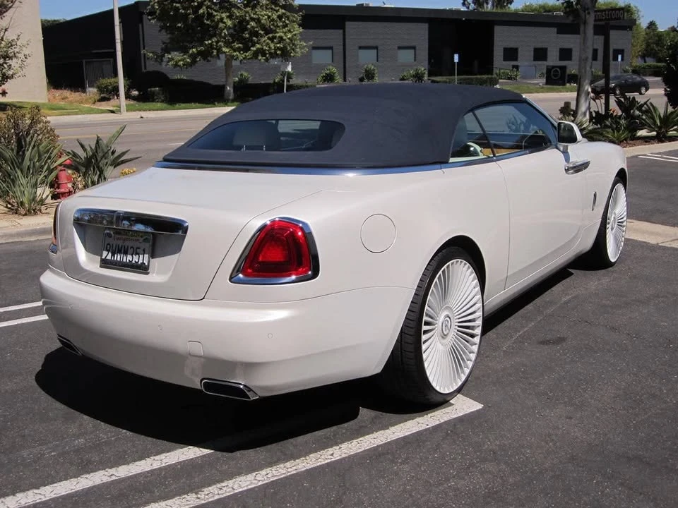 2016 Rolls-Royce Dawn - Image 4 of 20