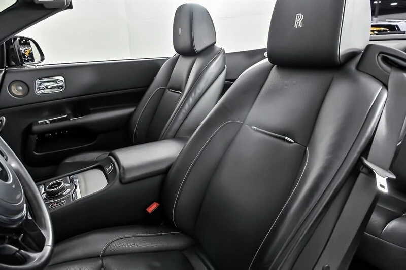 2016 Rolls-Royce Dawn - Image 18 of 31