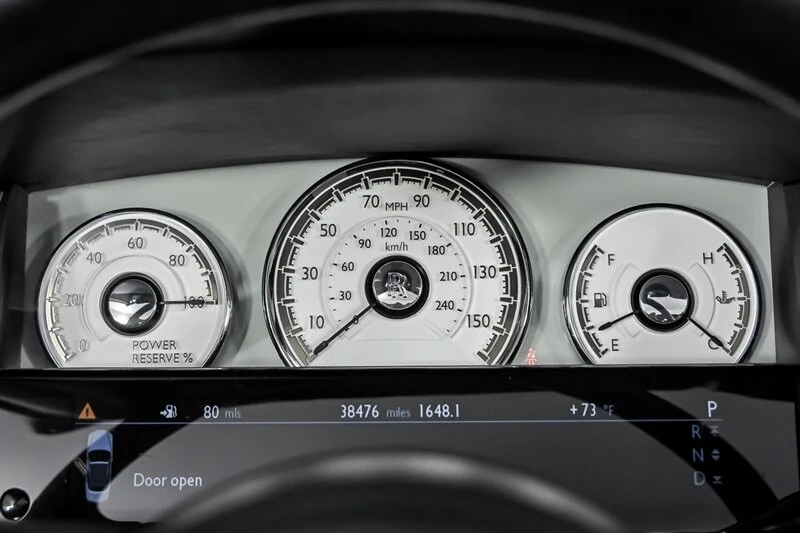 2016 Rolls-Royce Dawn - Image 23 of 31