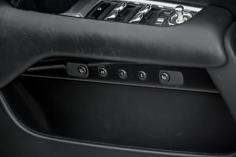 2016 Rolls-Royce Dawn - Image 15 of 31