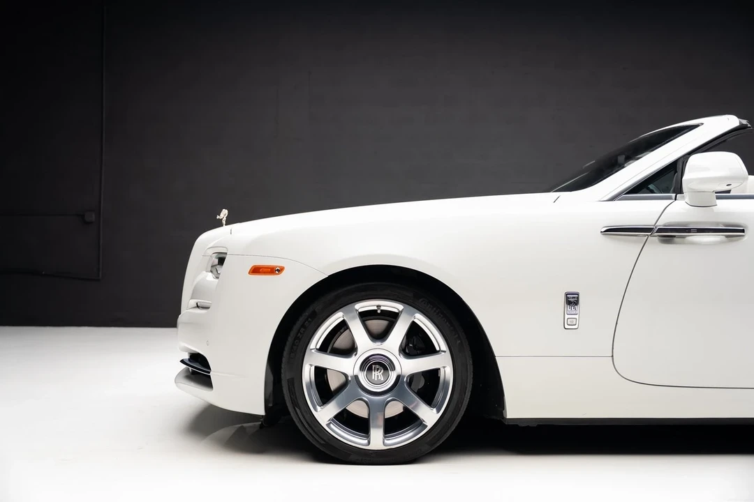 2016 Rolls-Royce Dawn - Image 19 of 21
