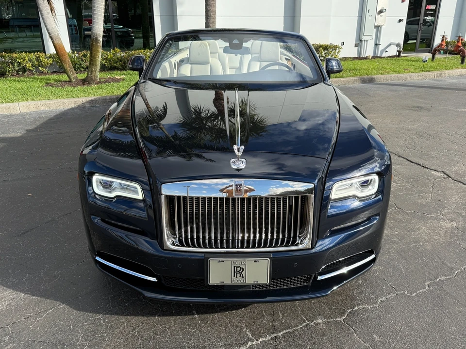 2016 Rolls-Royce Dawn - Image 10 of 21