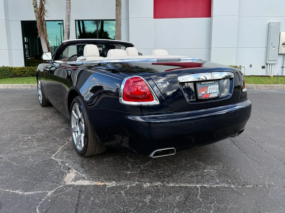 2016 Rolls-Royce Dawn - Image 16 of 21