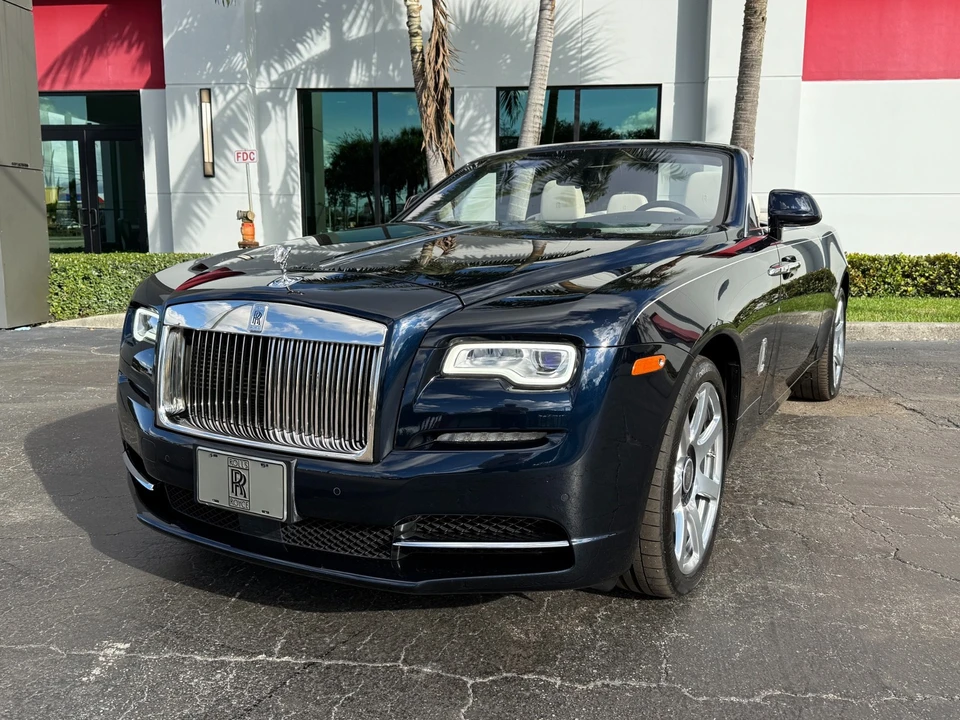 2016 Rolls-Royce Dawn - Image 9 of 21