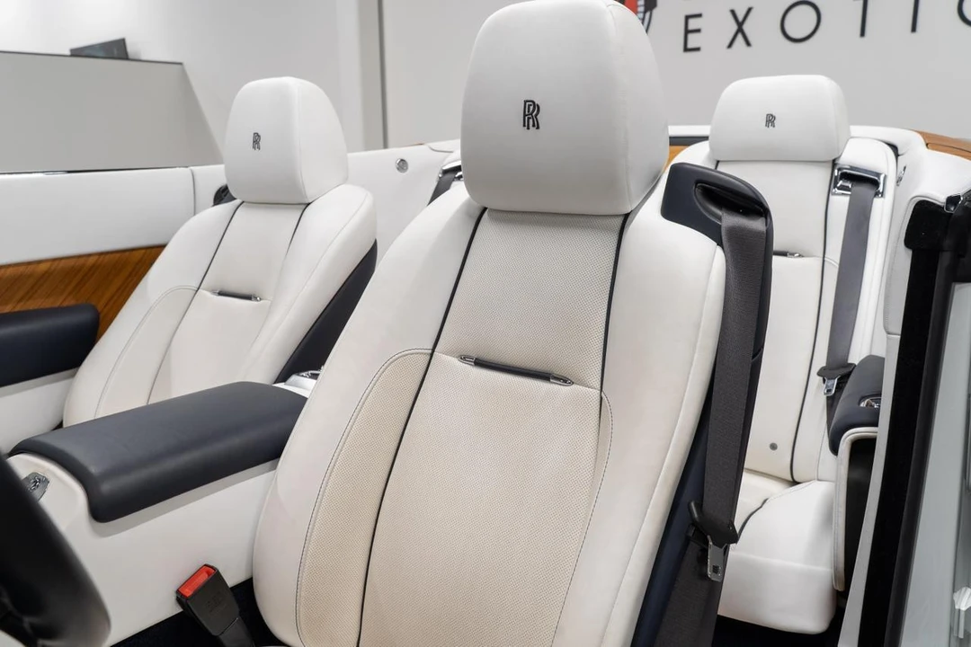 2016 Rolls-Royce Dawn - Image 4 of 21