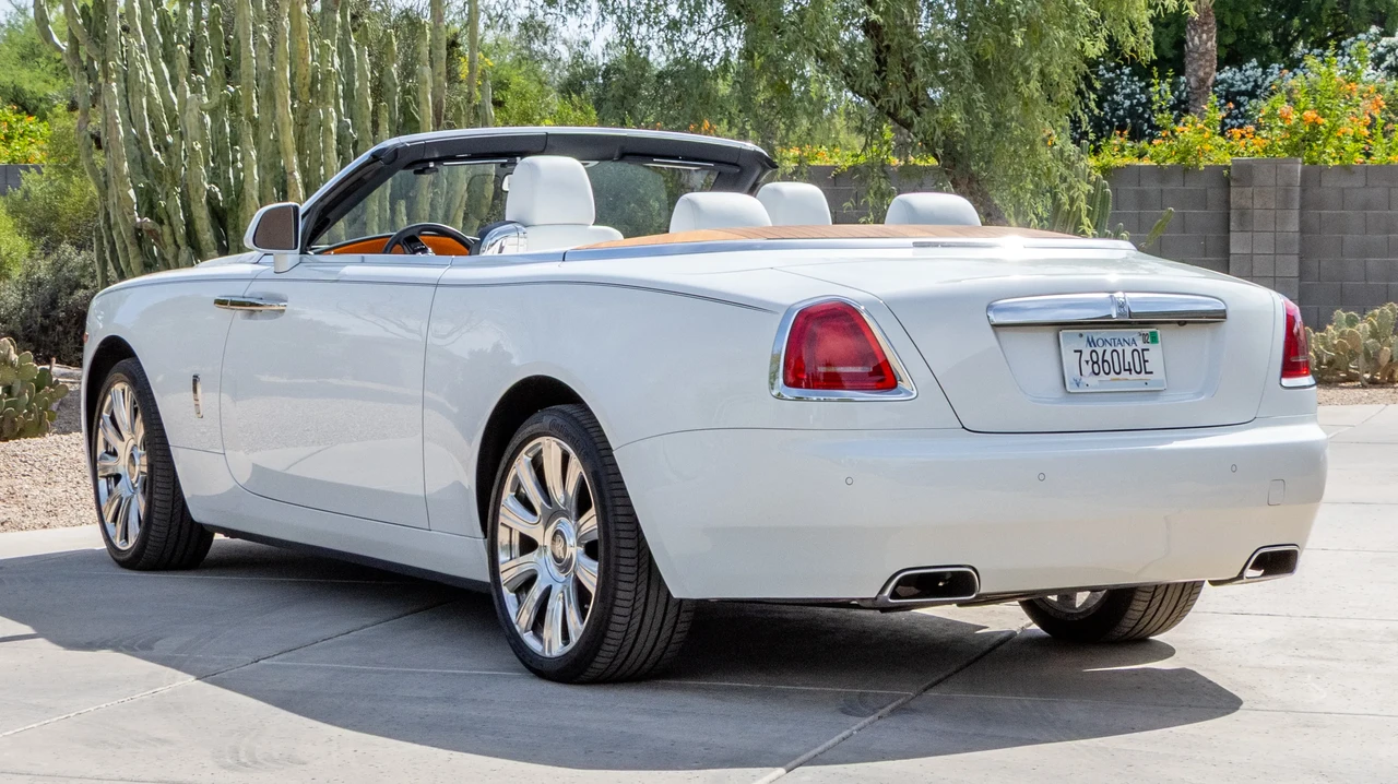 2016 Rolls-Royce Dawn - Image 7 of 31