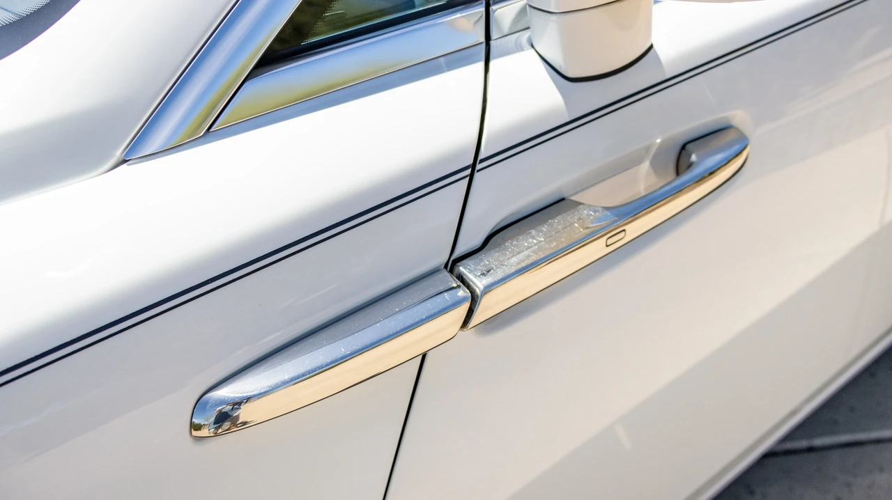 2016 Rolls-Royce Dawn - Image 31 of 31