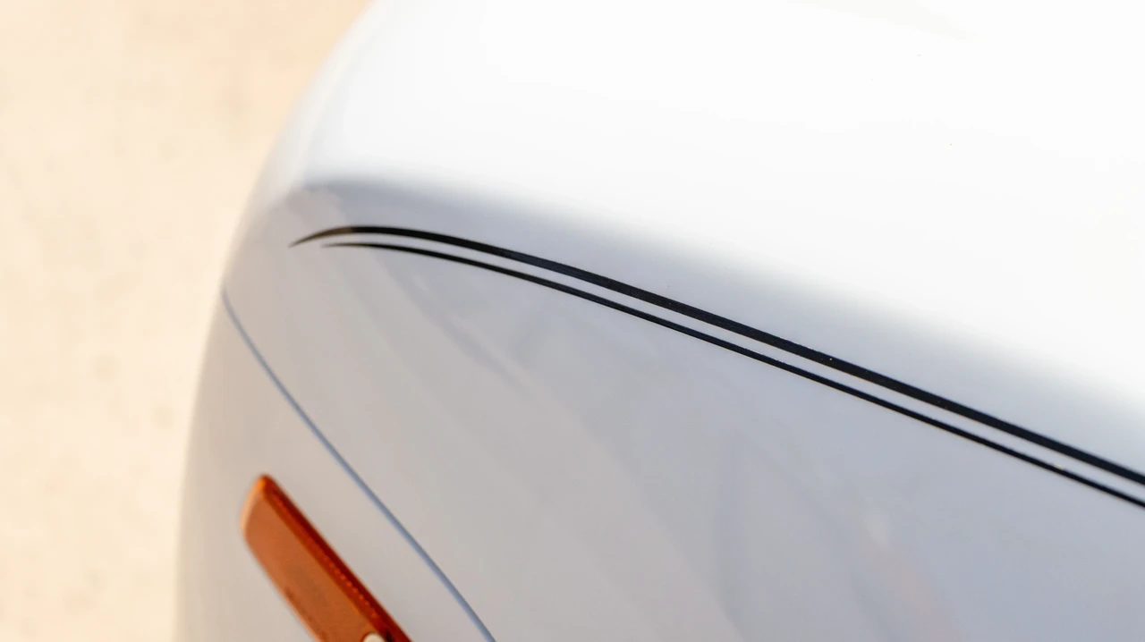 2016 Rolls-Royce Dawn - Image 28 of 31