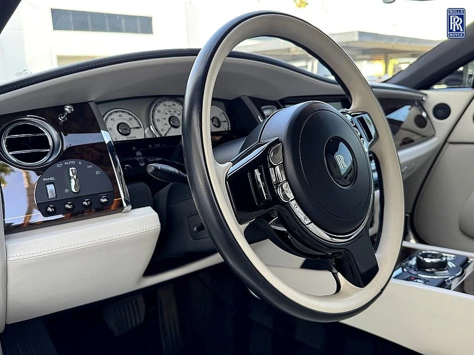 2016 Rolls-Royce Dawn - Image 31 of 31