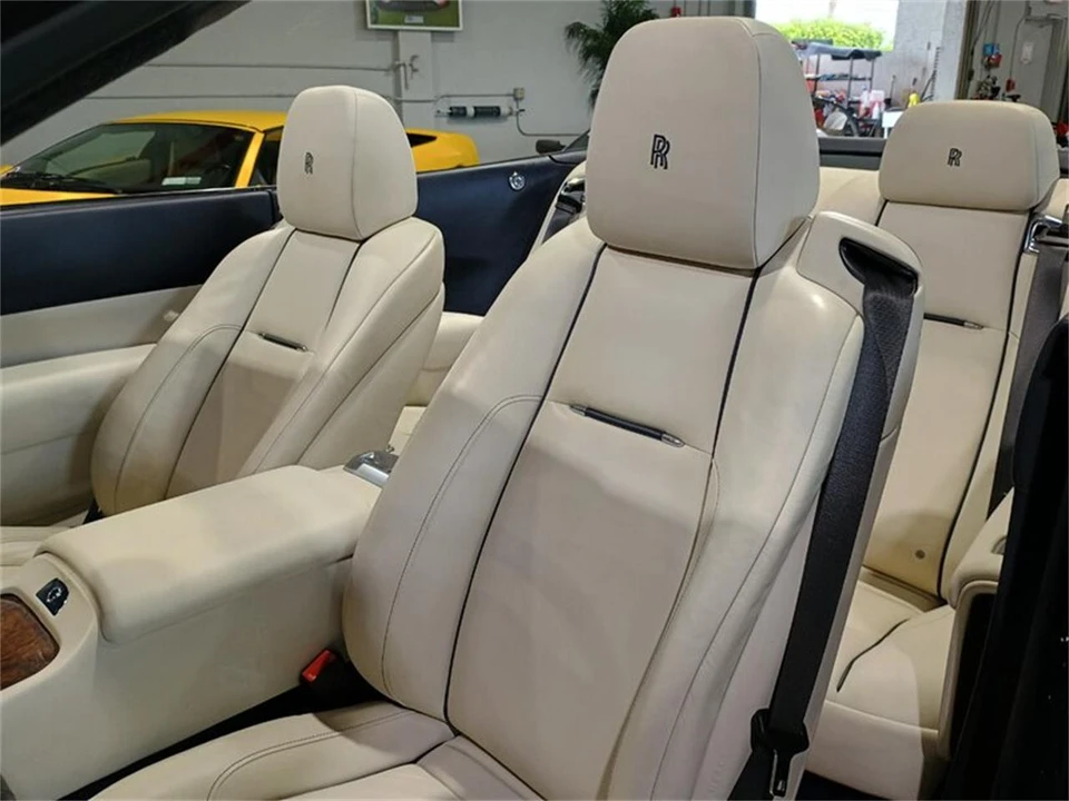 2016 Rolls-Royce Dawn - Image 17 of 31