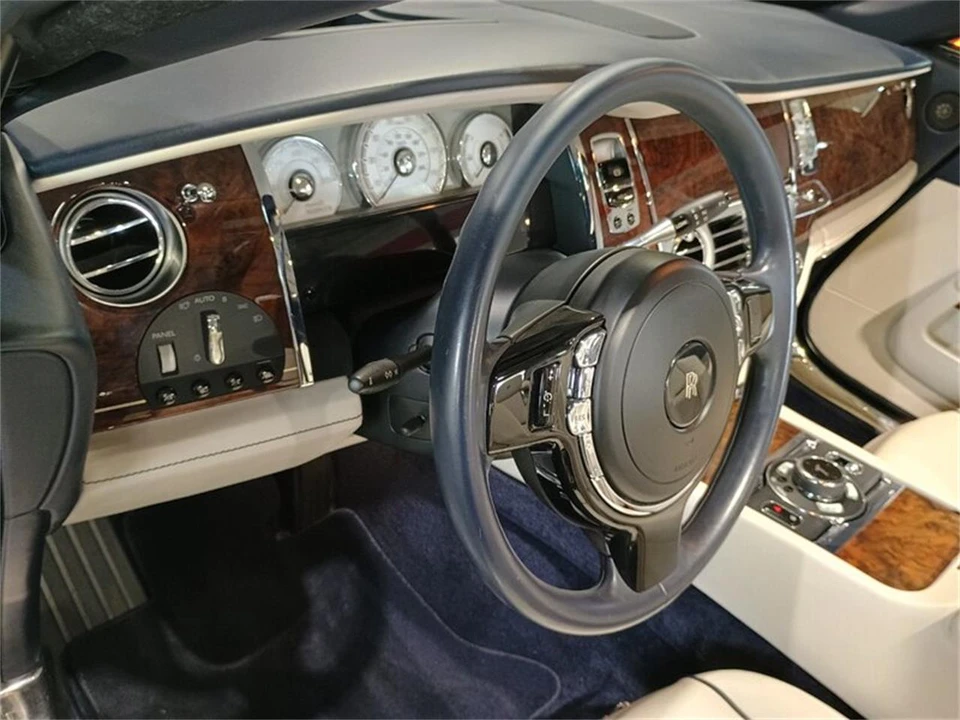2016 Rolls-Royce Dawn - Image 19 of 31