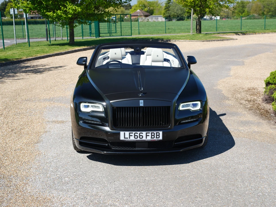 2016 Rolls-Royce Dawn - Image 15 of 31