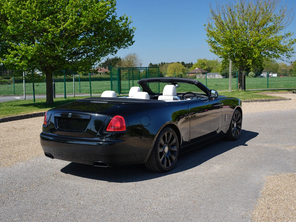 2016 Rolls-Royce Dawn - Image 12 of 31