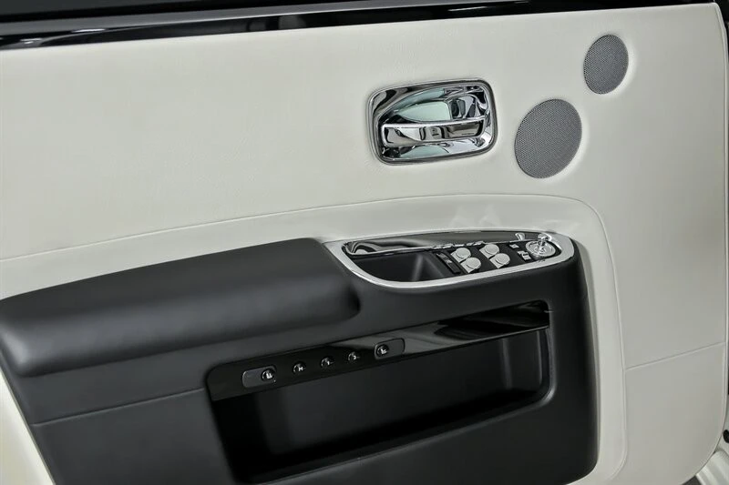 2016 Rolls-Royce - Image 18 of 31