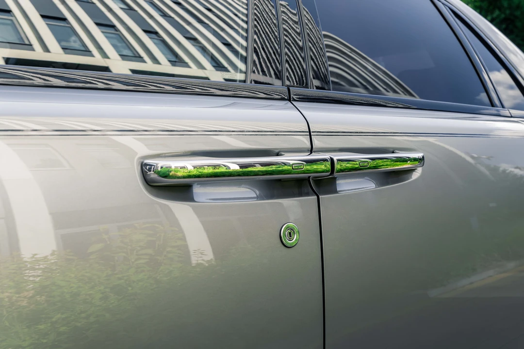 2016 Rolls-Royce Ghost 1st Gen - Image 16 of 31