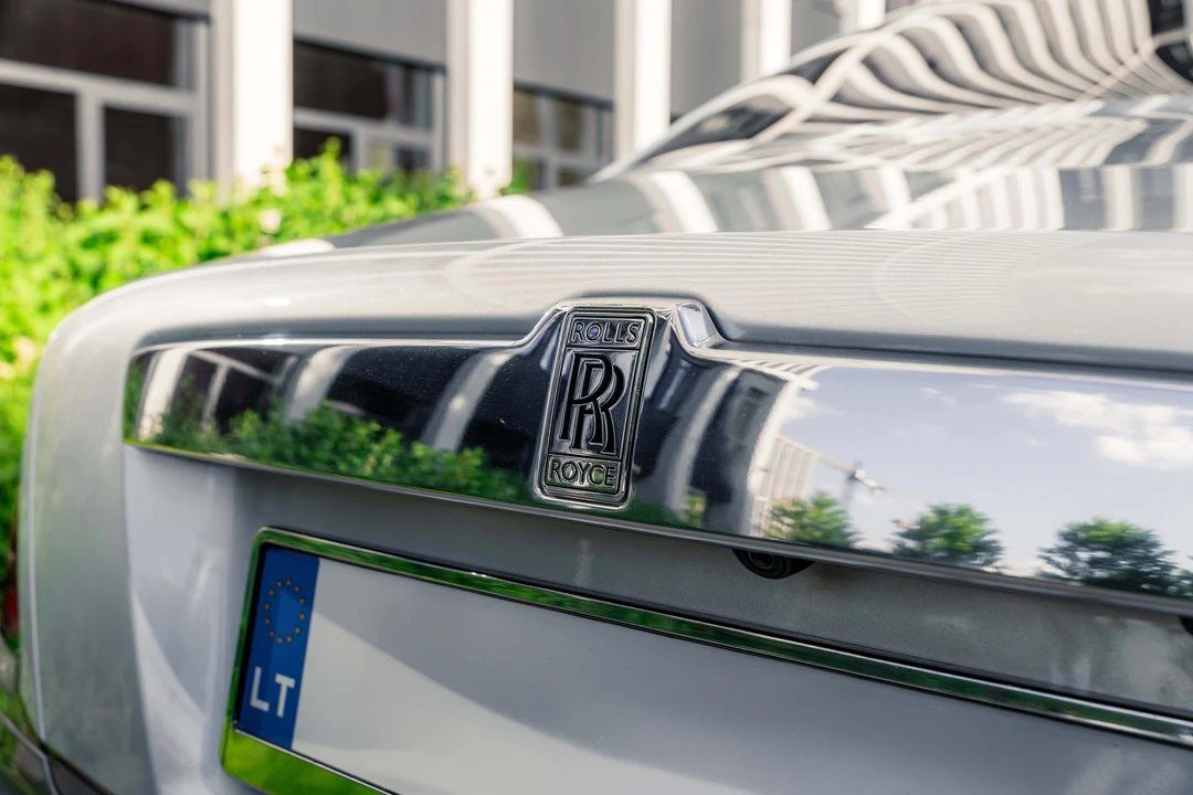 2016 Rolls-Royce Ghost 1st Gen - Image 19 of 31