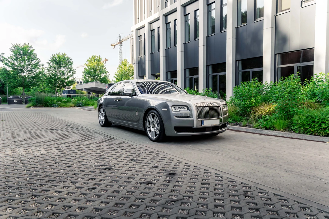 2016 Rolls-Royce Ghost 1st Gen - Image 8 of 31