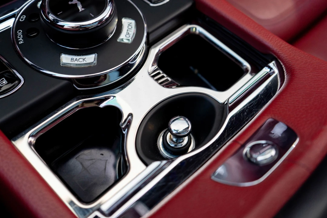 2016 Rolls-Royce Ghost 1st Gen - Image 20 of 31