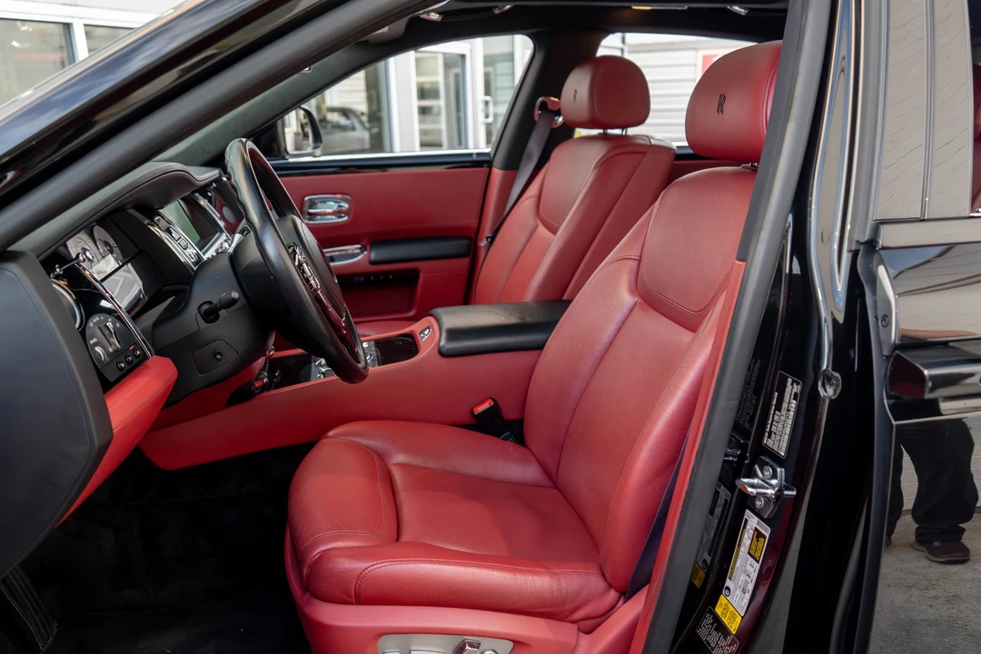 2016 Rolls-Royce Ghost 1st Gen - Image 10 of 31