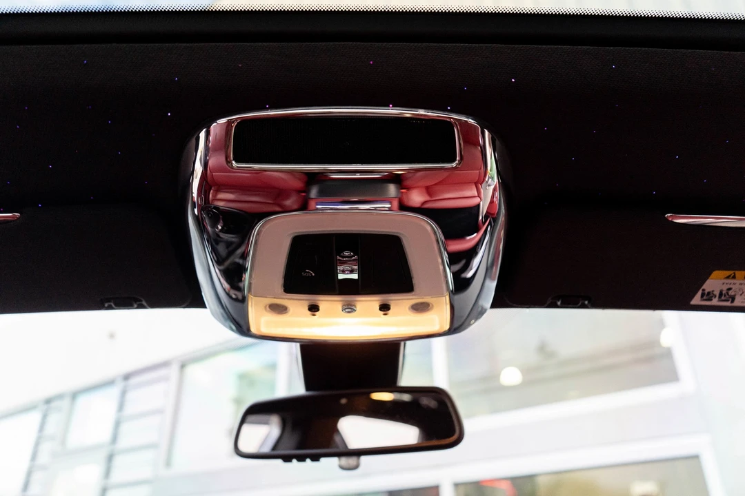 2016 Rolls-Royce Ghost 1st Gen - Image 23 of 31