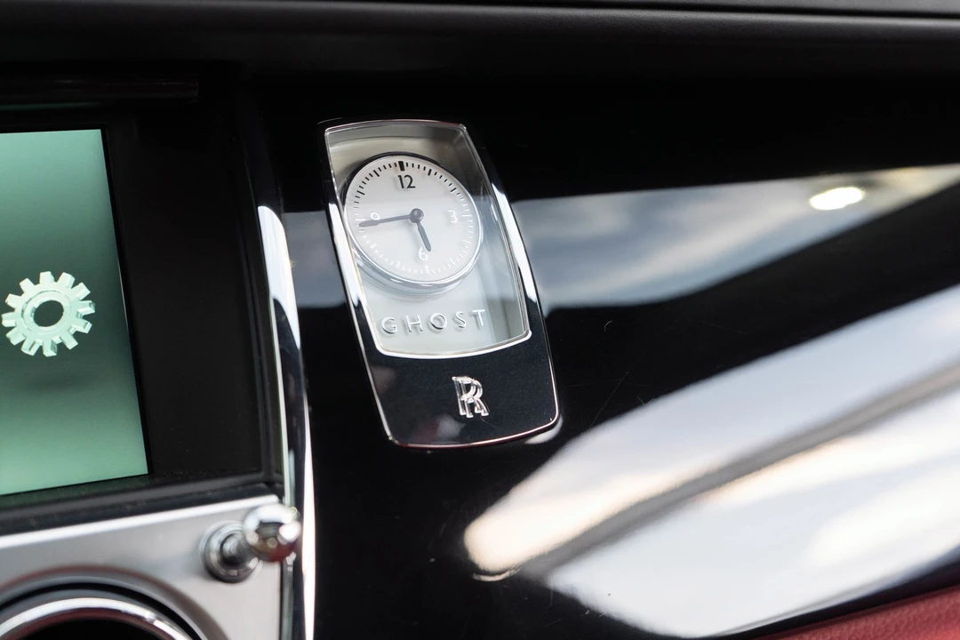 2016 Rolls-Royce Ghost 1st Gen - Image 17 of 31
