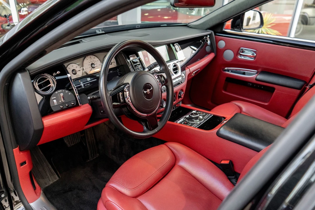 2016 Rolls-Royce Ghost 1st Gen - Image 8 of 31