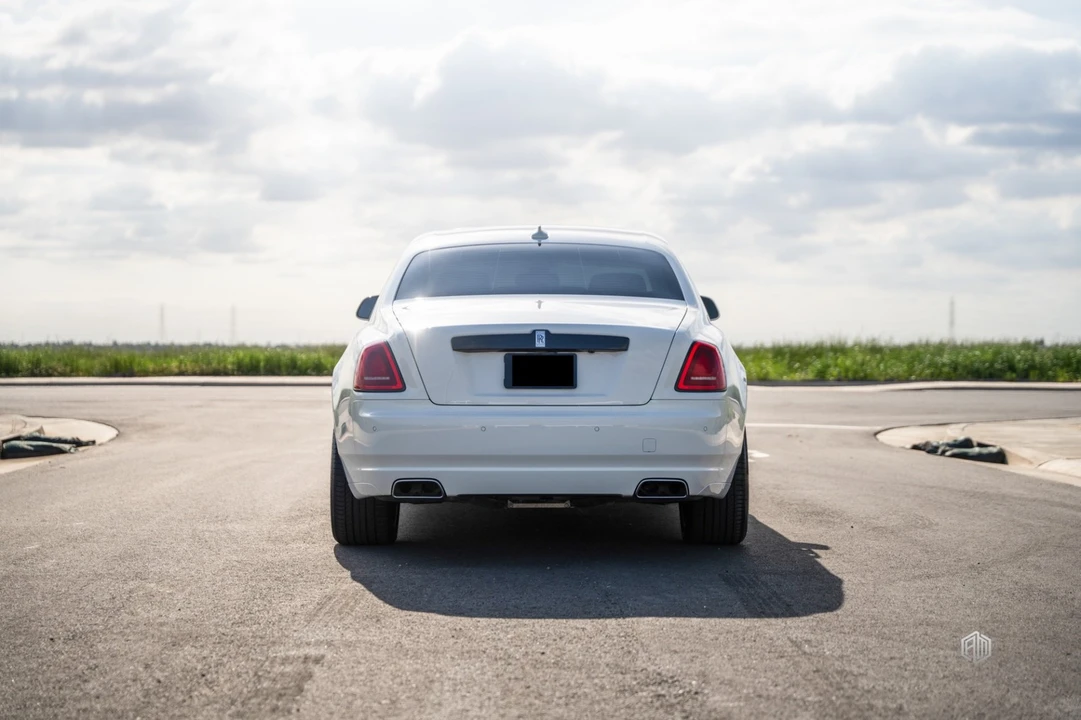 2016 Rolls-Royce Ghost - Image 8 of 31
