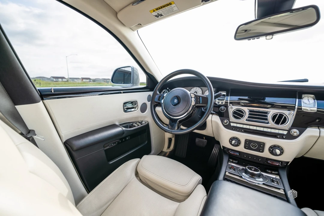2016 Rolls-Royce Ghost - Image 24 of 31