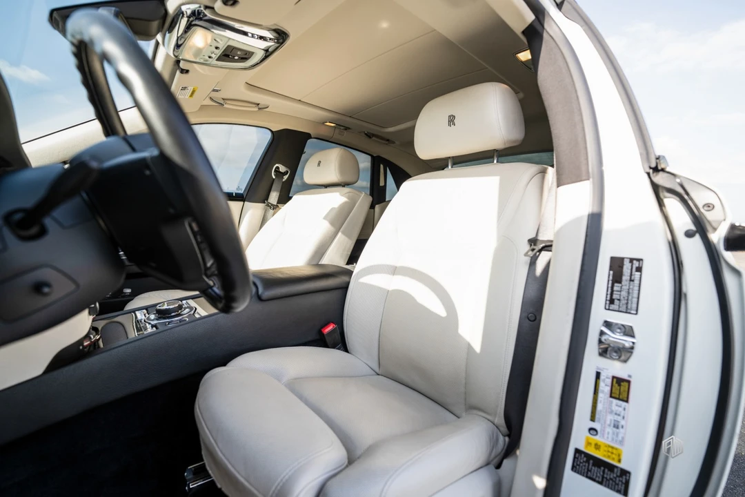2016 Rolls-Royce Ghost - Image 22 of 31