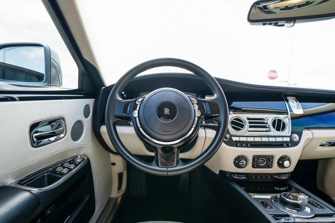 2016 Rolls-Royce Ghost - Image 19 of 31