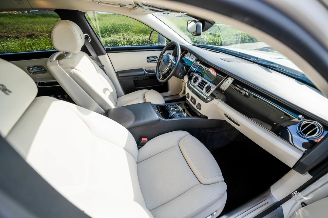 2016 Rolls-Royce Ghost - Image 31 of 31