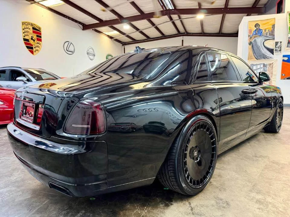 2016 Rolls-Royce Ghost 1st Gen - Image 4 of 7