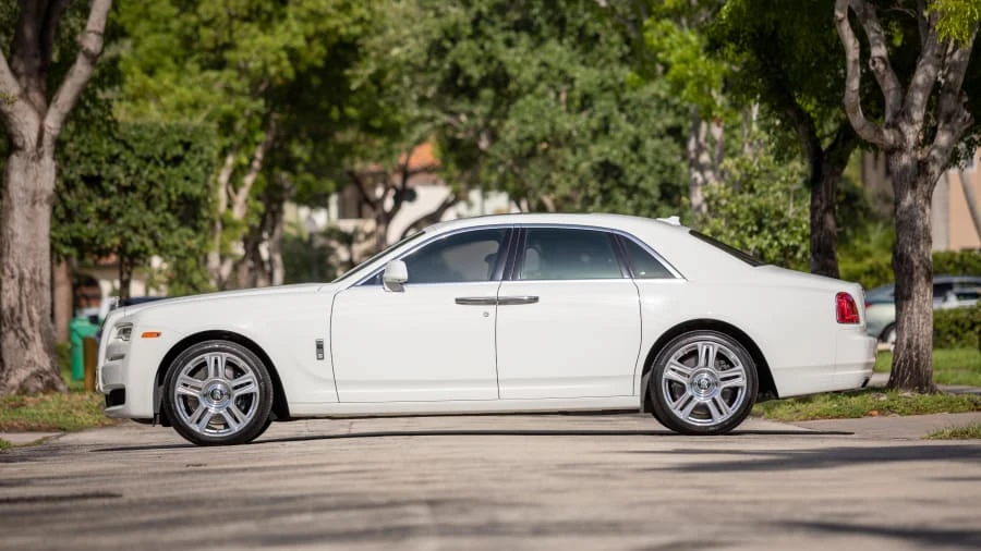 2016 Rolls-Royce Ghost 1st Gen - Image 2 of 21