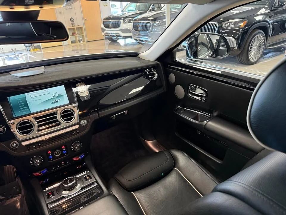 2016 Rolls-Royce Ghost 1st Gen - Image 14 of 20