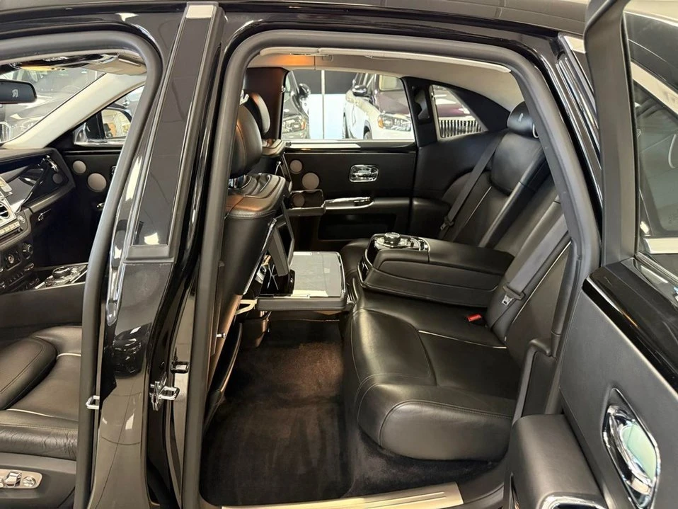 2016 Rolls-Royce Ghost 1st Gen - Image 11 of 20