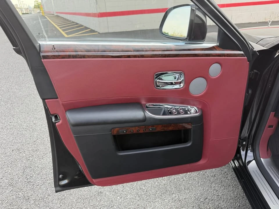 2016 Rolls-Royce Ghost 1st Gen - Image 18 of 19