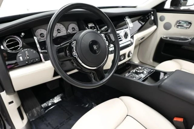 2016 Rolls-Royce Ghost 1st Gen - Image 2 of 12